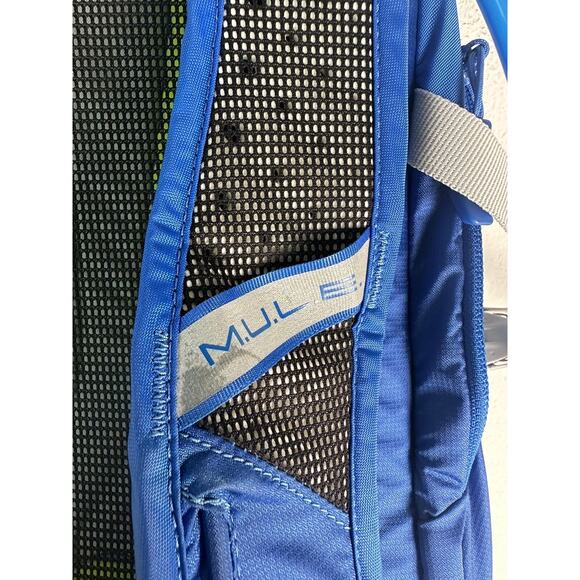 Camelbak Blue M.U.L.E. AIR DIRECTOR 100 oz Hydration 3L 12 Liters Pack BACKPACK - Picture 7 of 13